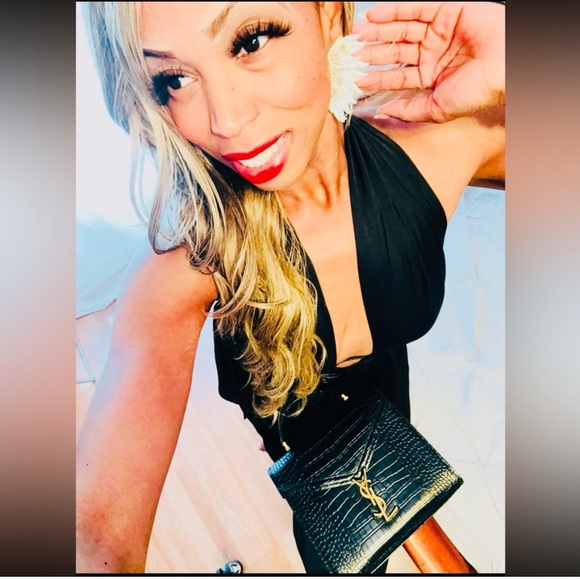 Meet your Posher, Christine - Picture 10 of 16